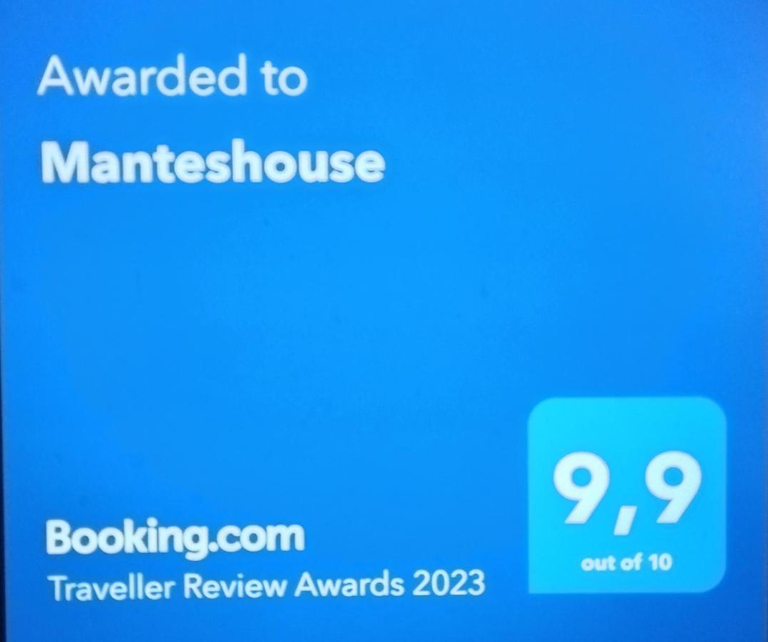 팔레오카스트리차 Manteshouse 빌라 외부 사진